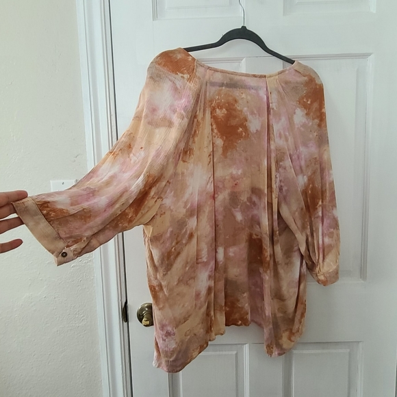 Tie dye gauze peasant flowy top - Picture 3 of 5